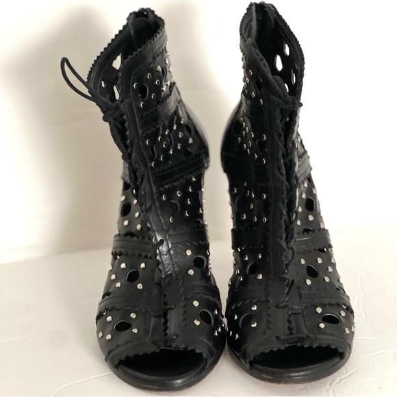 Stuart Weitzman Cagey Black Leather Rocker Ankle Bootie Size 9.5 Good Condition - Picture 4 of 16